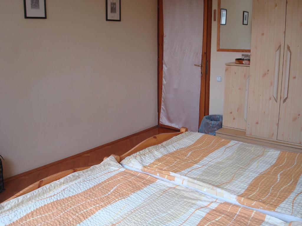 Vincze Vendégház Eger Habitación foto